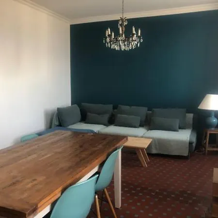 Bourgeois Au Calme Et A 2 Pas Du Centre Appartamento Cannes