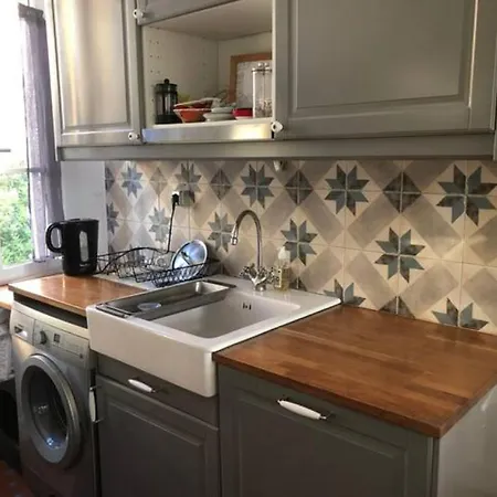 Appartamento Bourgeois Au Calme Et A 2 Pas Du Centre Cannes
