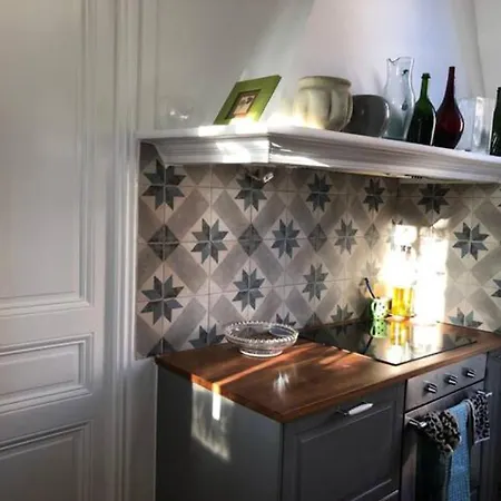 Appartamento Bourgeois Au Calme Et A 2 Pas Du Centre Cannes